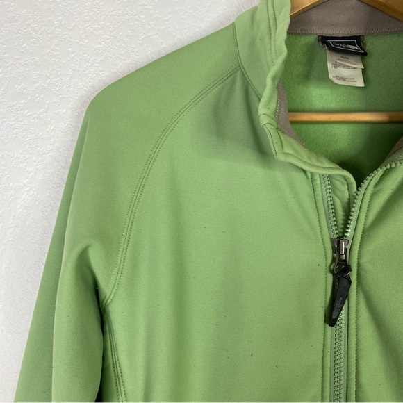 The North Face Green Long Sleeve Zip Front Jacket - Picture 3 of 7